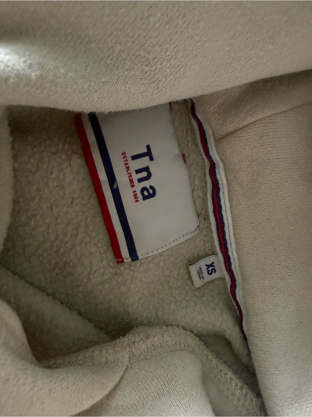 Minimalist Sweatshirt in Beige - Picture 3 of 4